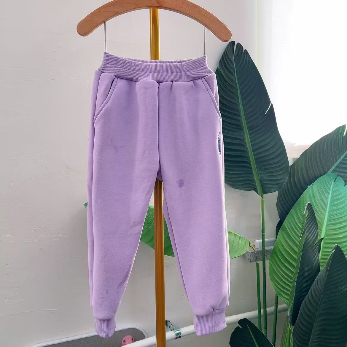 大庆仓紫色针织裤库位B1-7