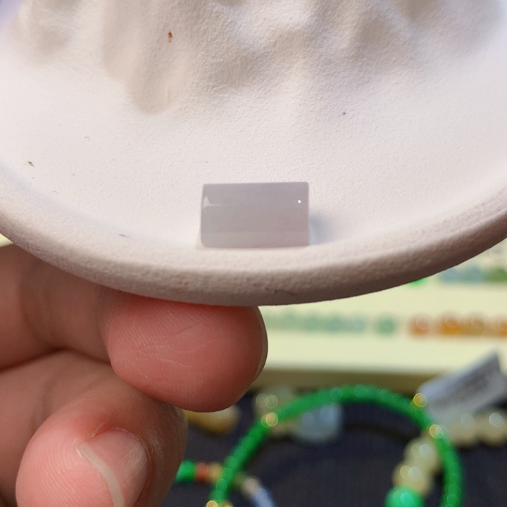 定制翡翠未镶嵌翡翠珠子1