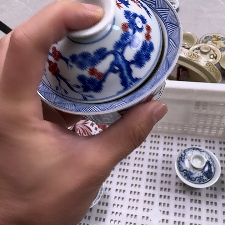 杯釉里红松竹梅两才盖碗