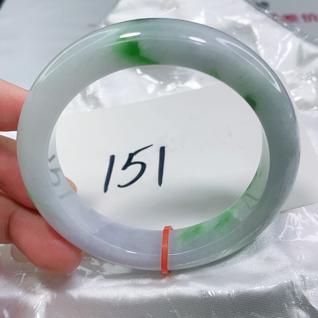 翡翠手镯未镶嵌57.8圈口