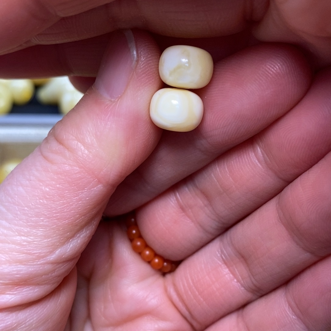 琥珀未镶嵌裸石蜜蜡配珠