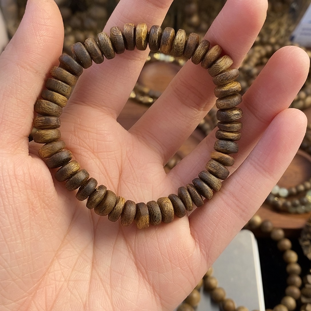 沉香手串沉香手串素圈