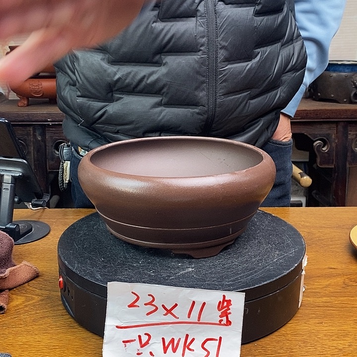 紫砂花盆货号一只WK51