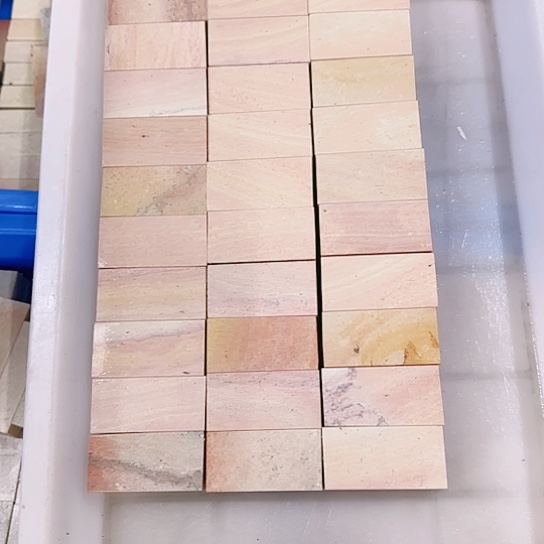 坐***起青田石000000000000