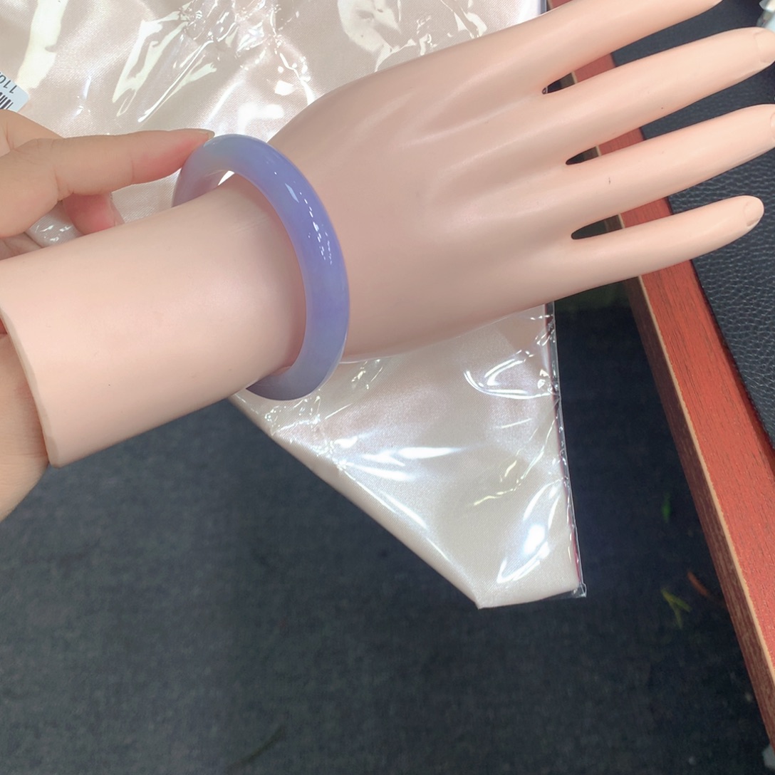 翡翠未镶嵌手镯9号