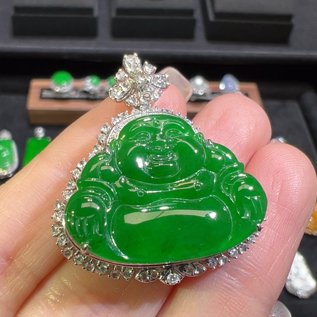 翡翠颈饰18K金镶嵌收到货48小时鉴赏期