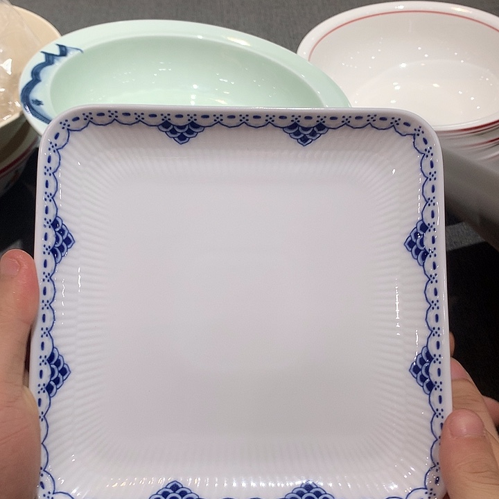 6寸正方盘唐草（送小碗）