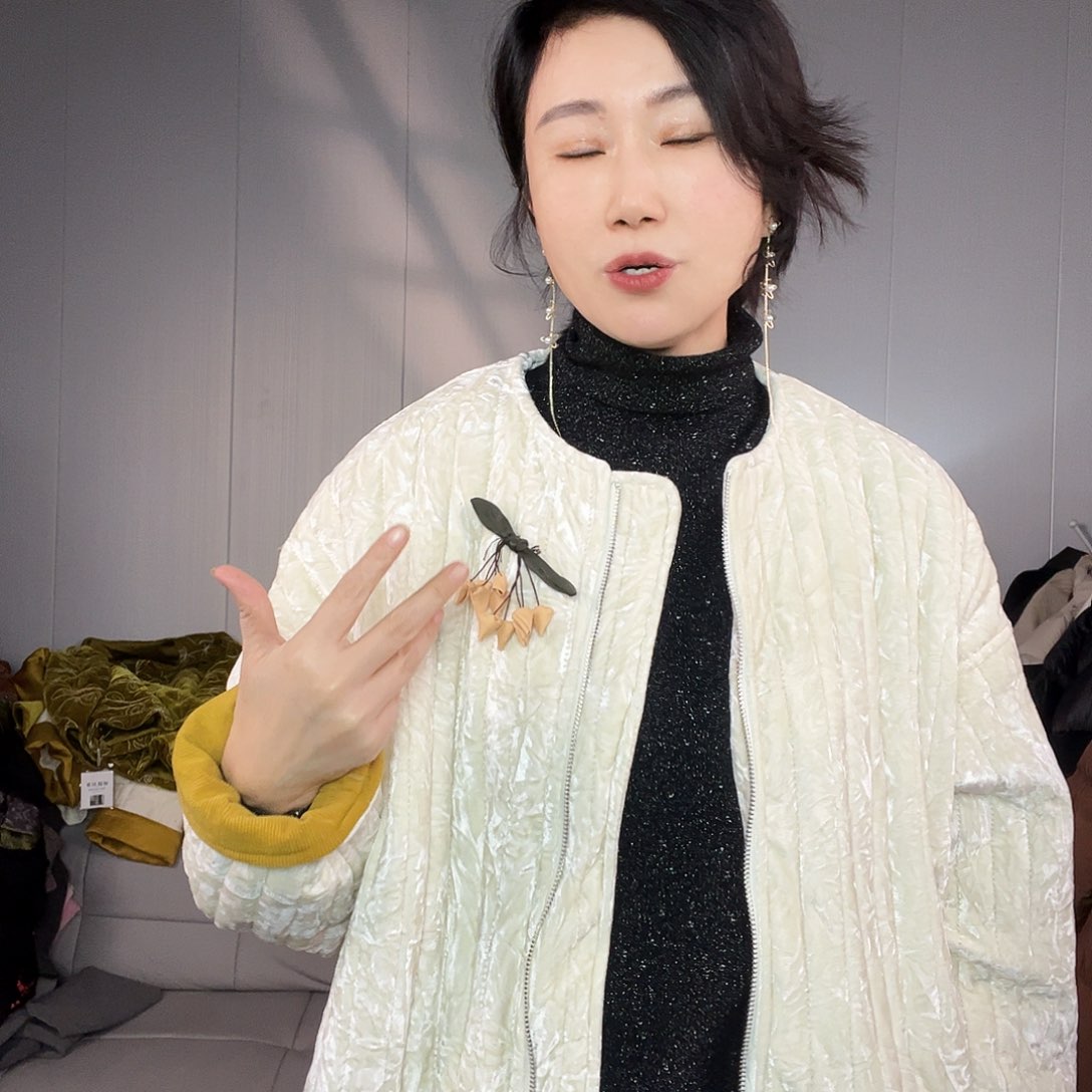 加大去拍去拍如拍