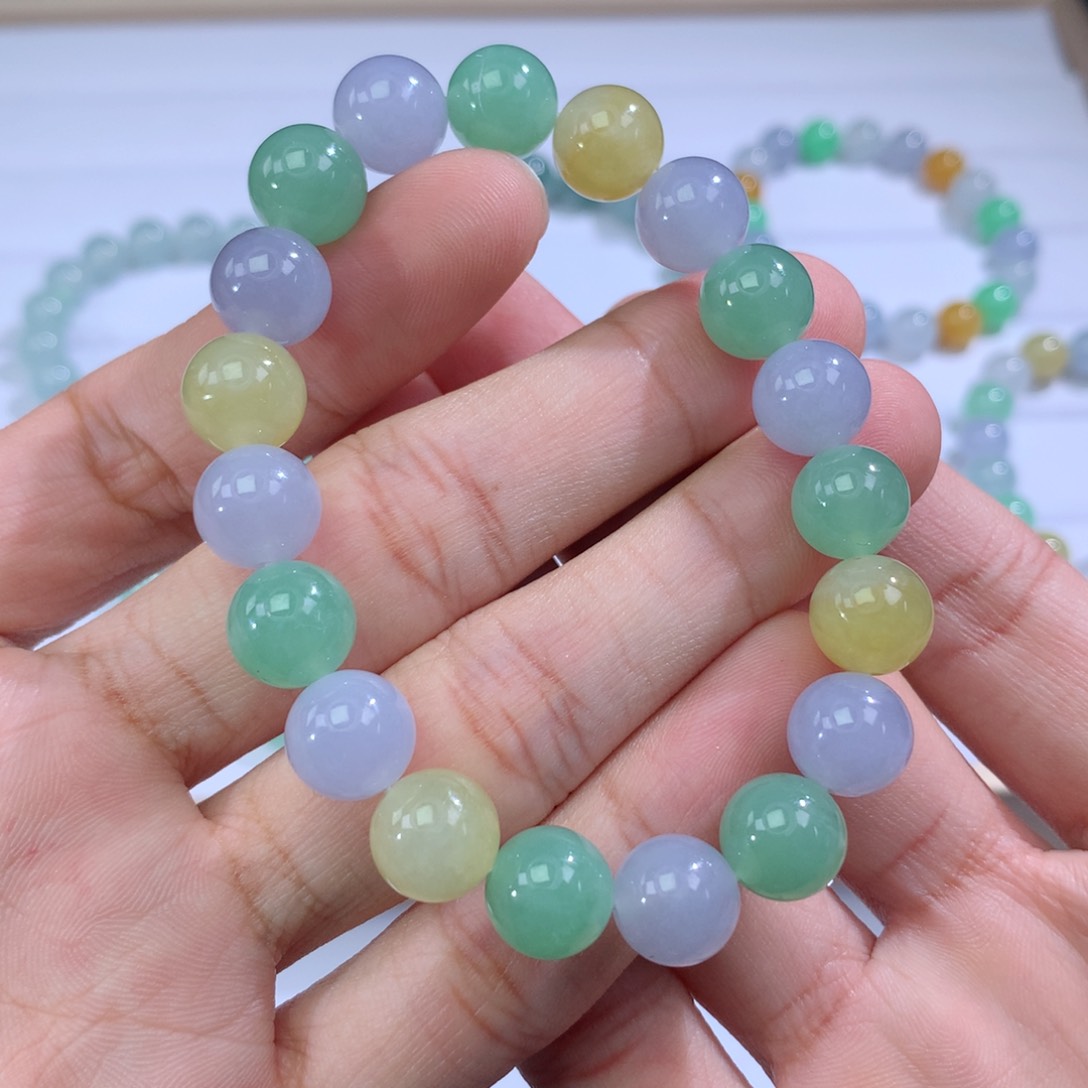 翡翠手链未镶嵌翡翠