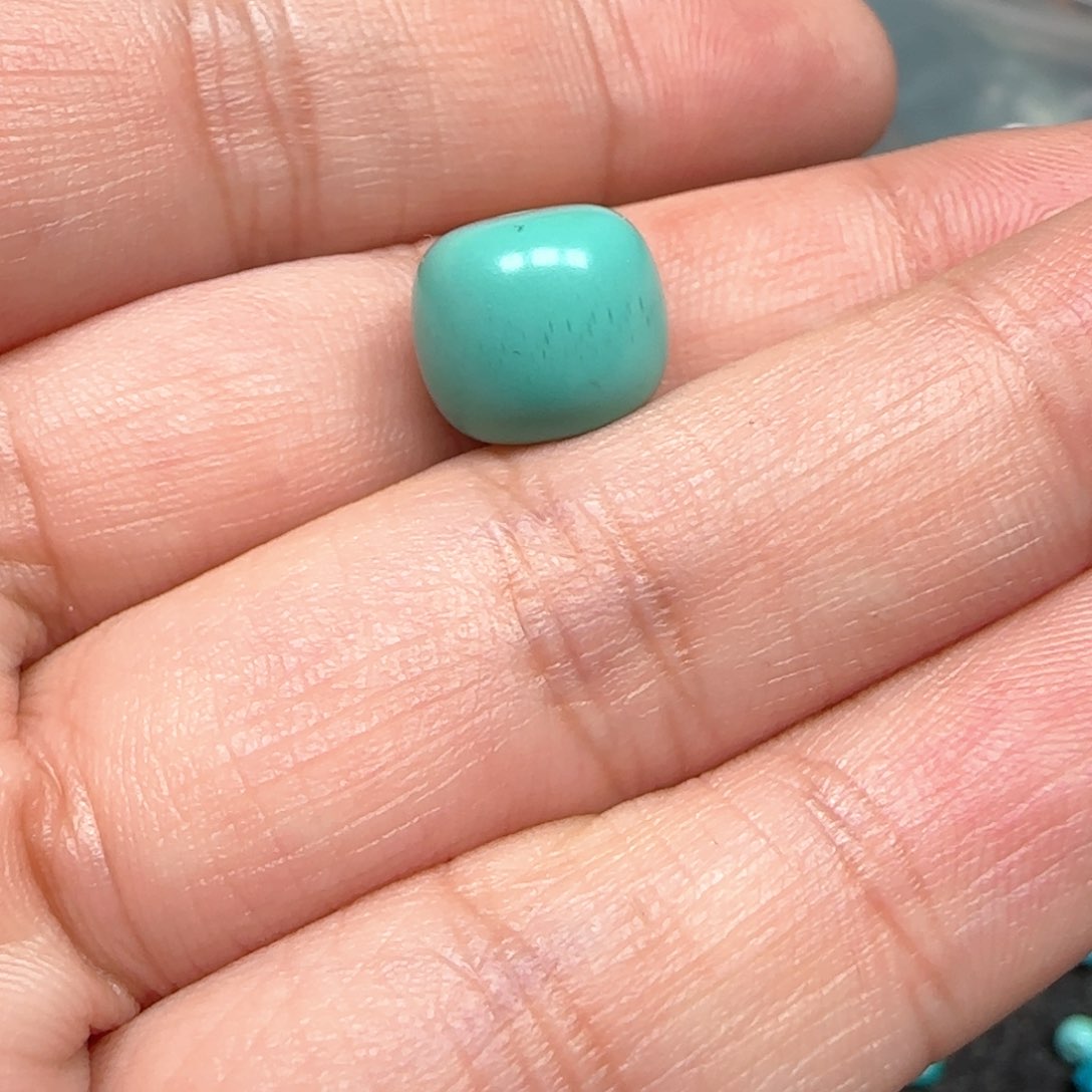 绿松石配饰未镶嵌