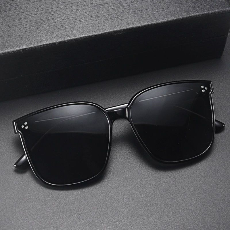 时尚百搭防紫外线男女通用大框潮流眼镜（拍1发4/赠品微瑕）