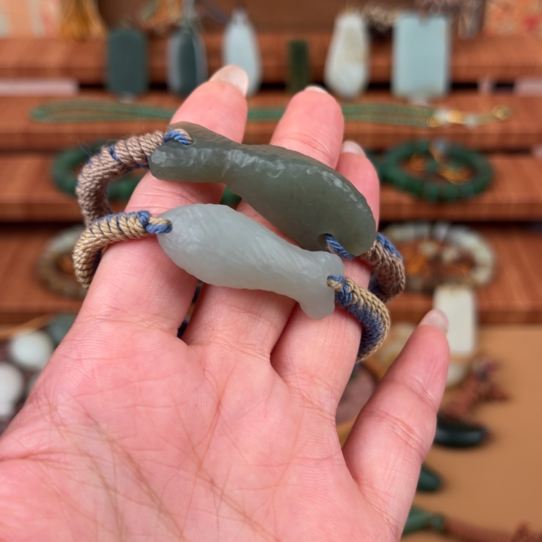 和田玉（糖玉）未镶嵌颈饰