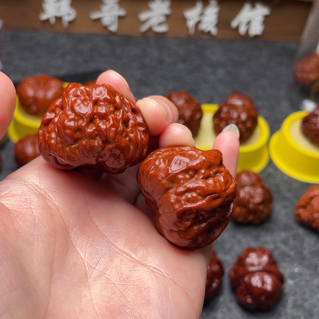 文玩核桃吊坠文玩核桃 手把件 蛤蟆头 36