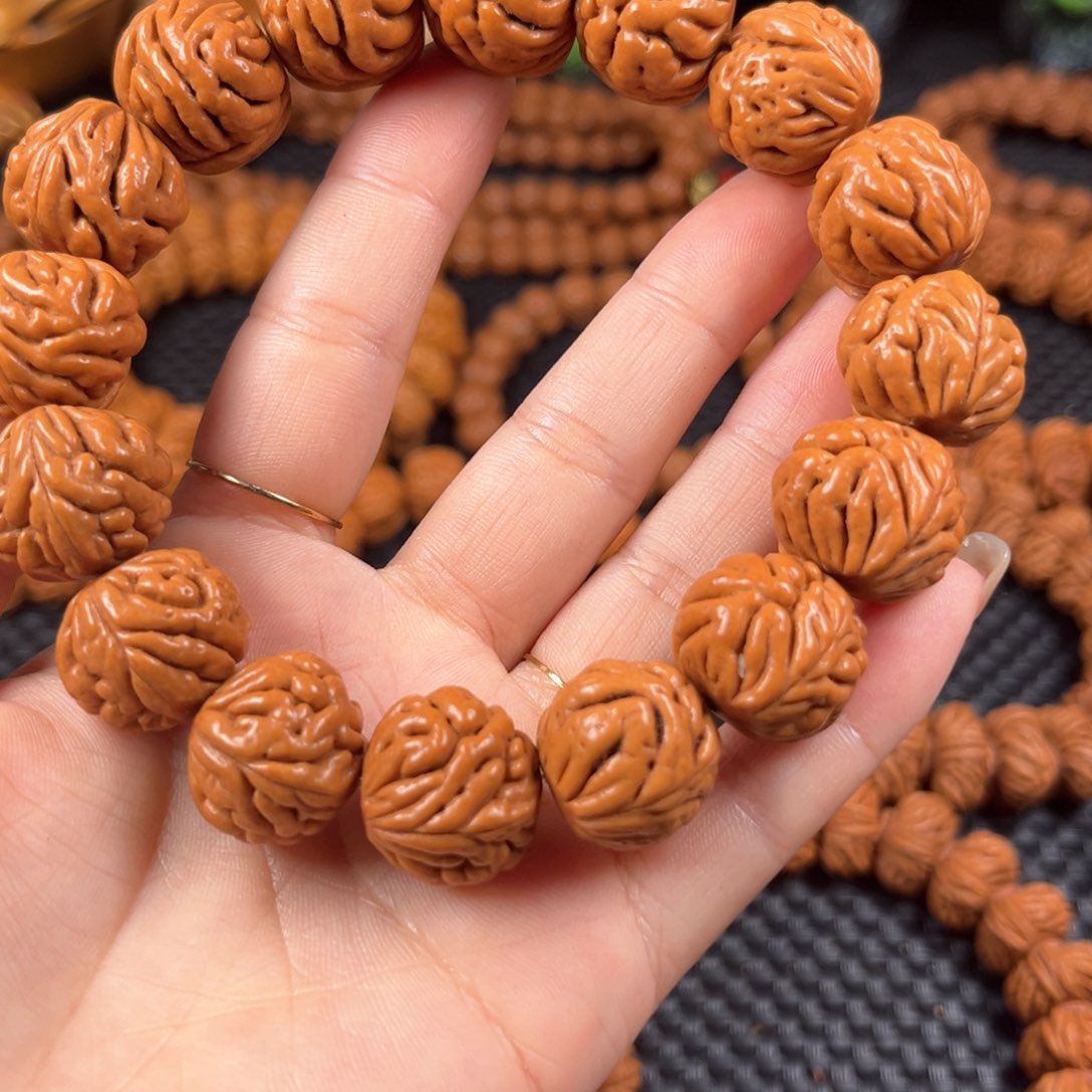 【闪购商品】桃核手串Y3链接手串