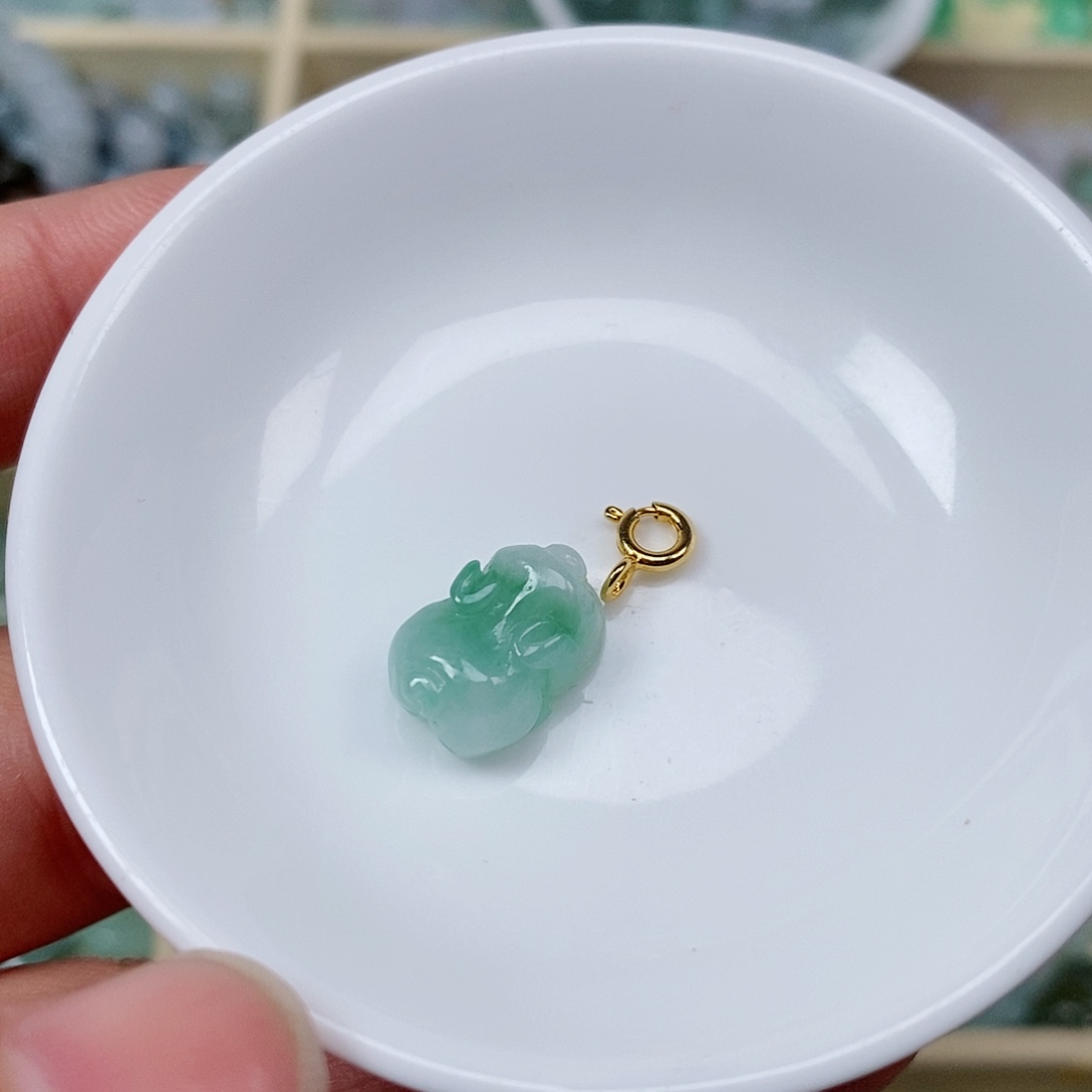 翡翠吊坠(不含链)未镶嵌