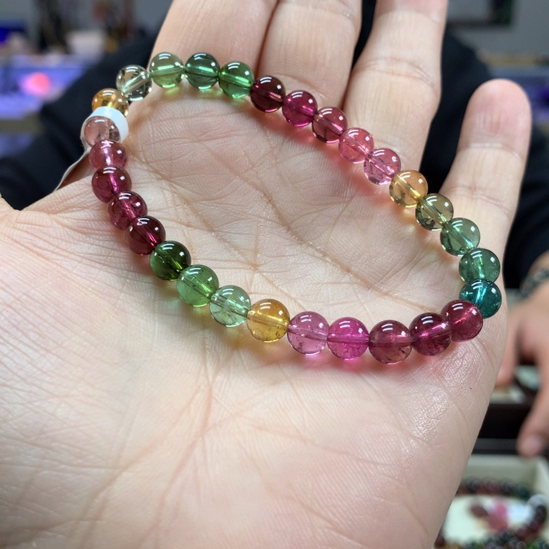 碧玺手链未镶嵌6.4毫米左右