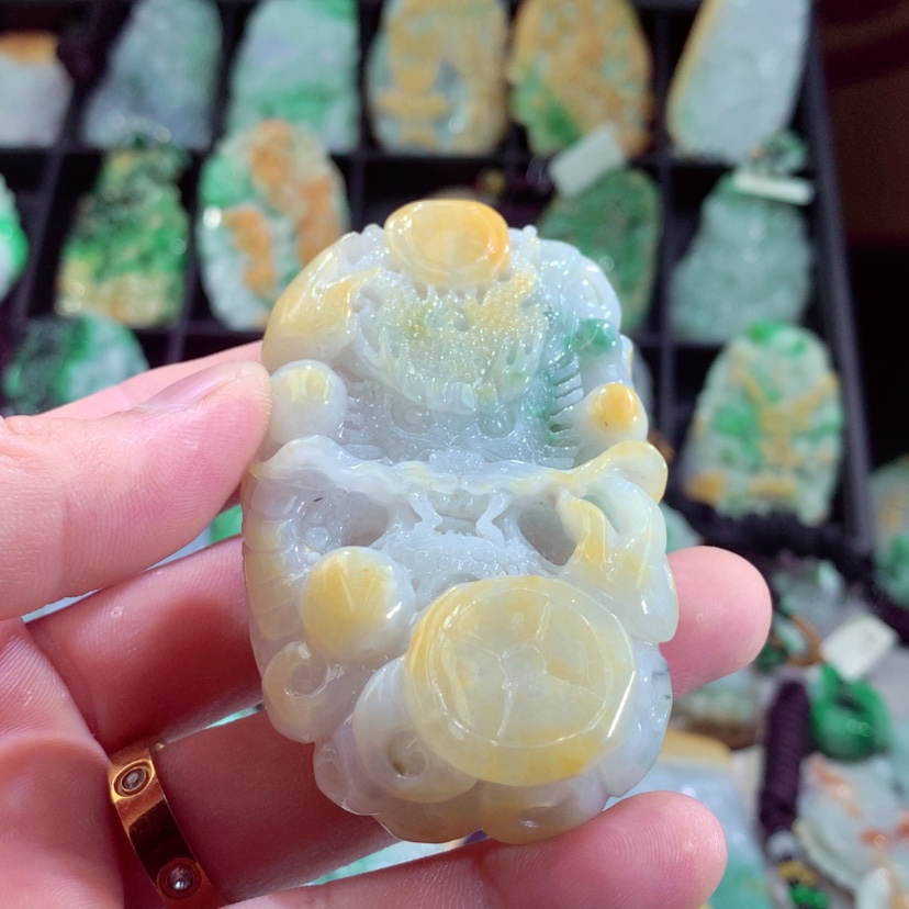 【闪购商品】翡翠颈饰未镶嵌挂件