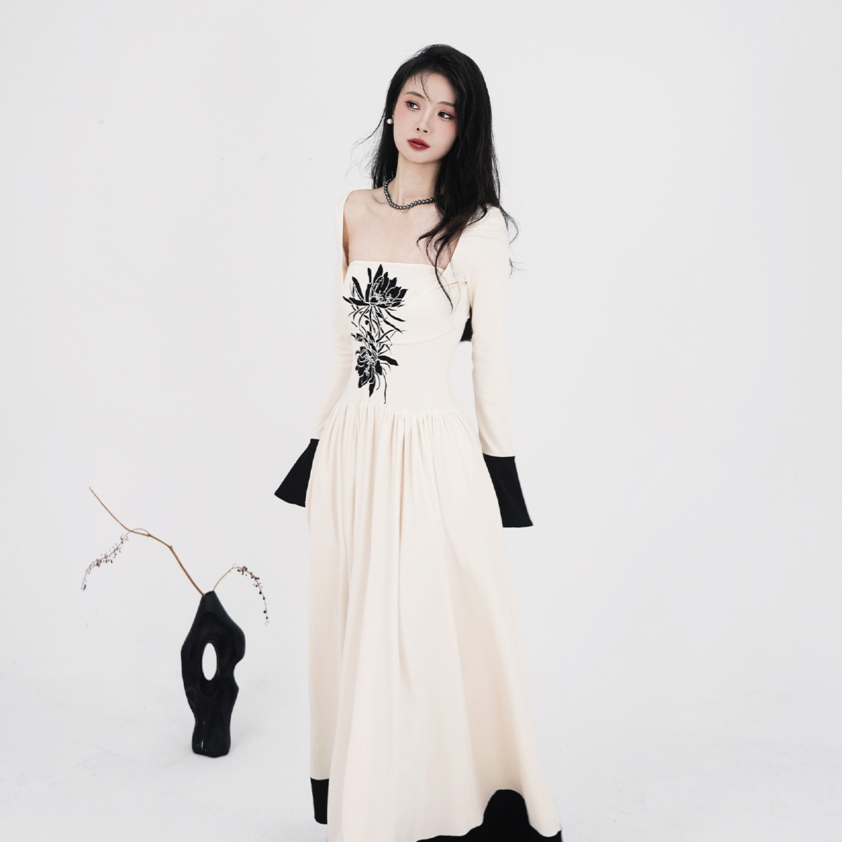 人间蜉蝣 昙花永现系列堤岸昙花可拆两件套连衣裙冬季抹胸裙子女