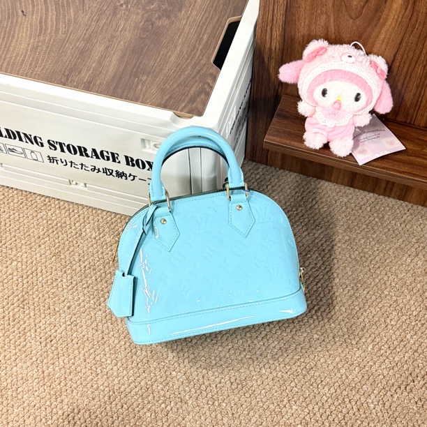 95新 LouisVuitton/路易威登 CC/路易威登 单肩包