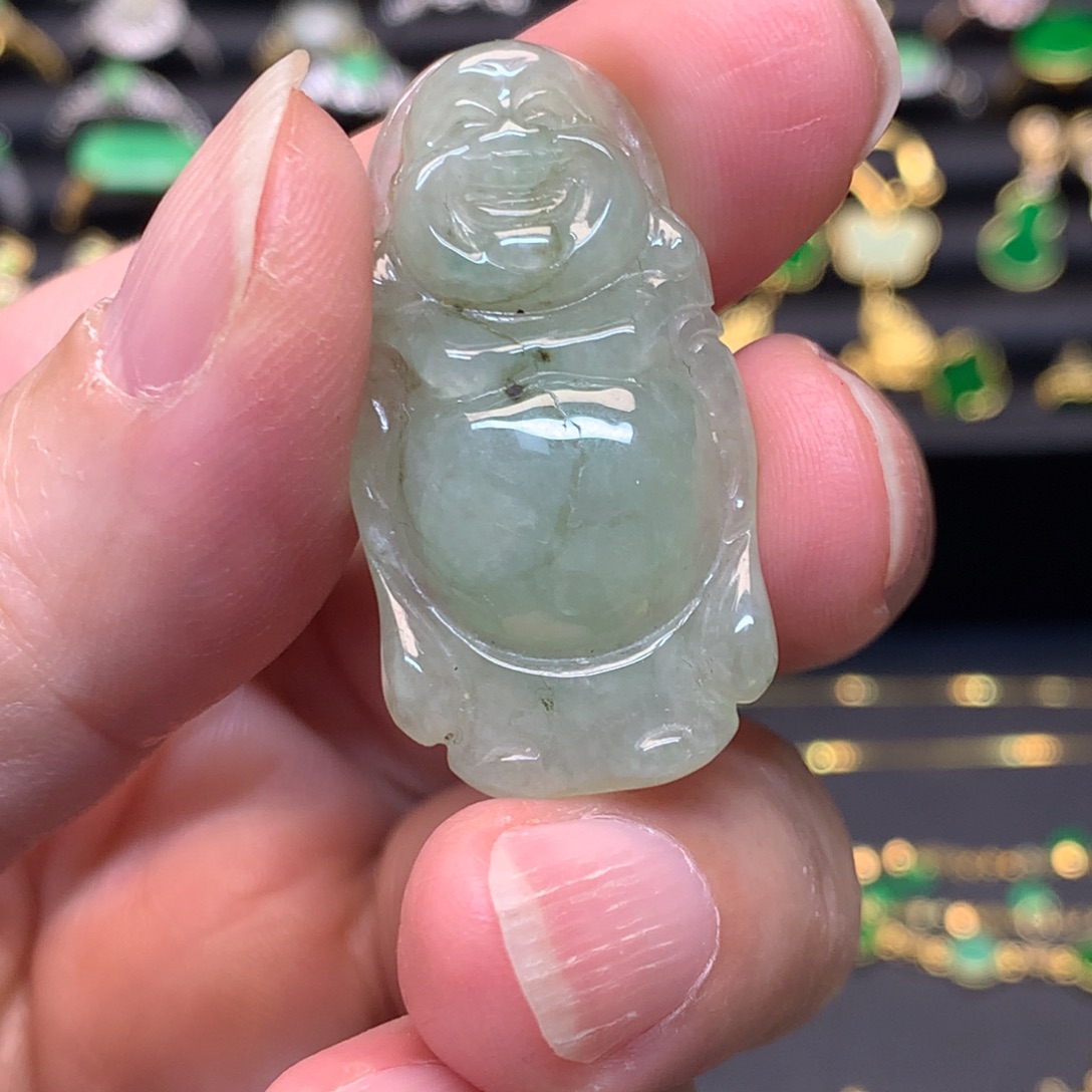 翡翠18K金镶嵌颈饰有纹裂