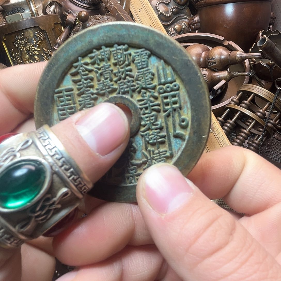 精美铜器收藏品等