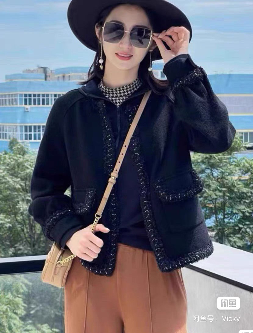 未使用 Chanel/香奈儿 tt9 羊绒晕染外套/34码/009350