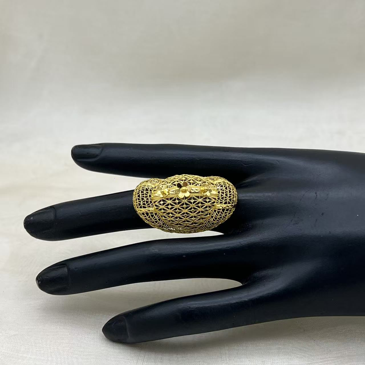 A播 8.75g 足金999 戒指d