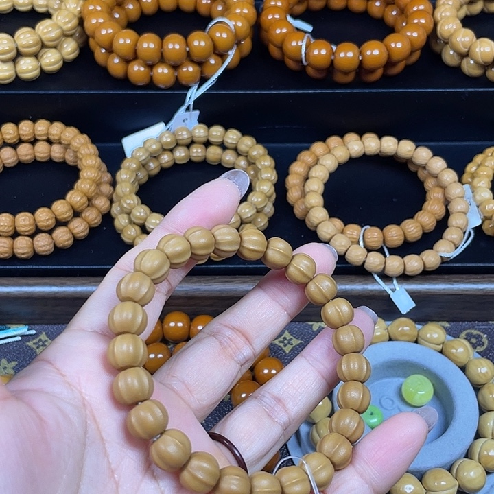 猴头核桃手串猴头