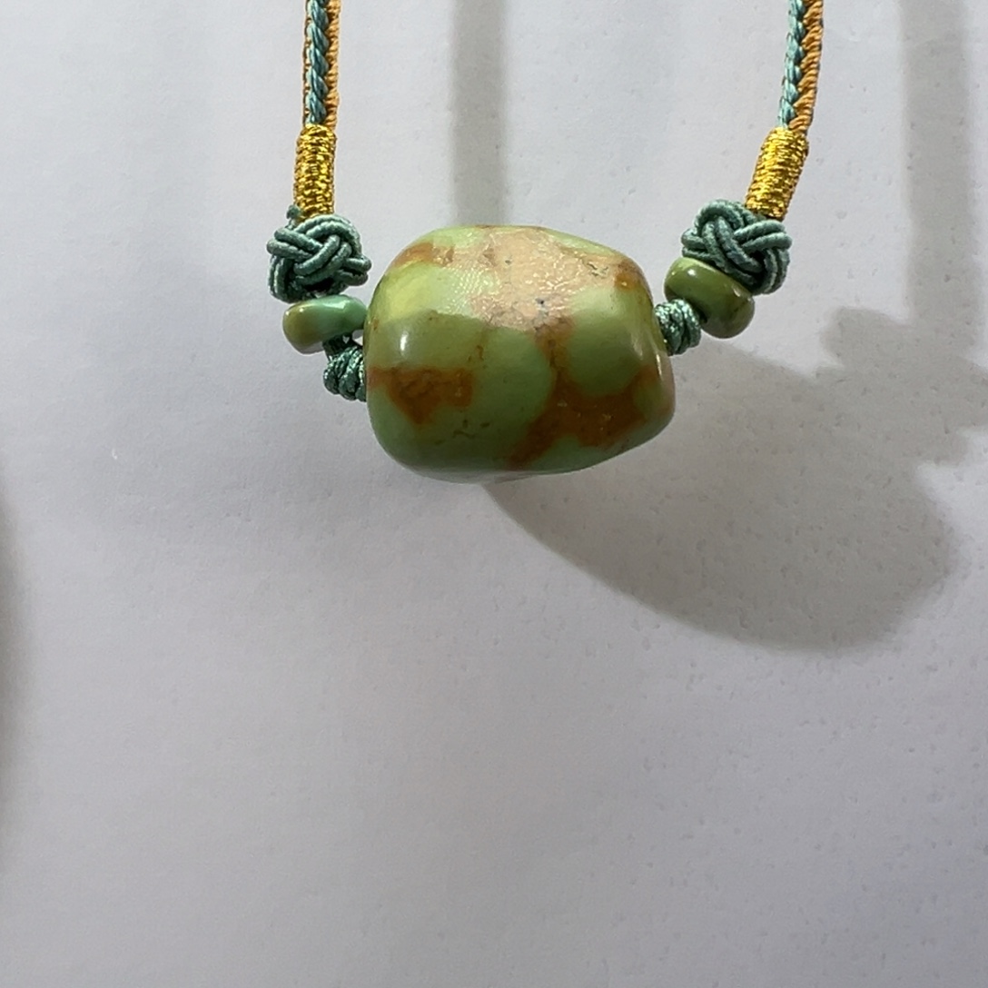 绿松石未镶嵌挂件