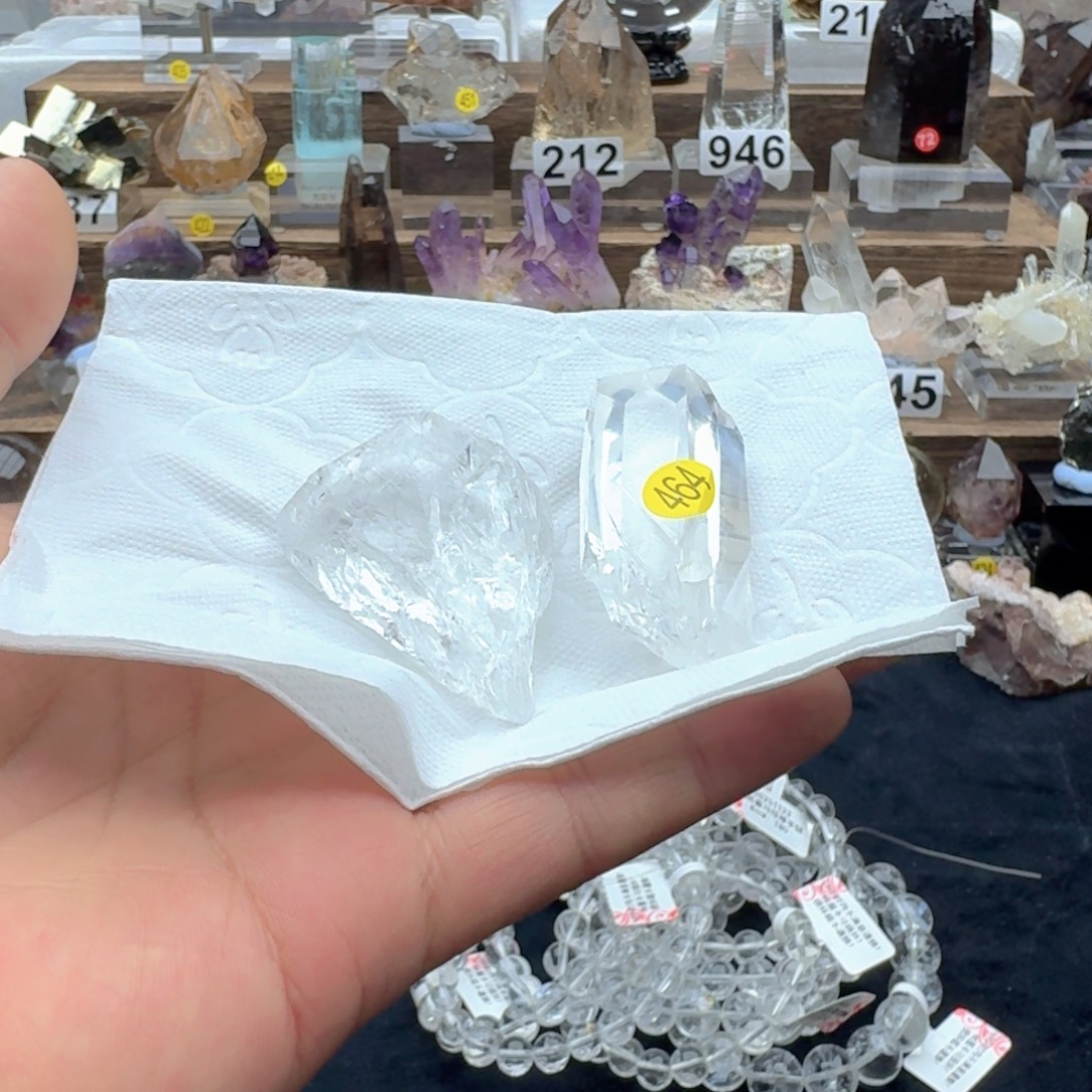 阿***罗未镶嵌水晶珠宝半成品