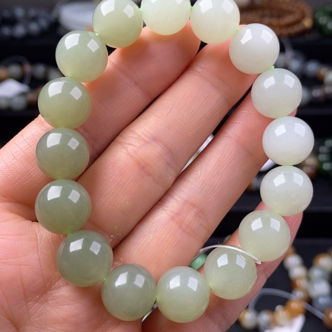 和田玉手串未镶嵌