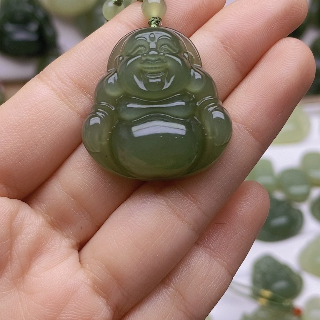 和田玉颈饰未镶嵌m**o