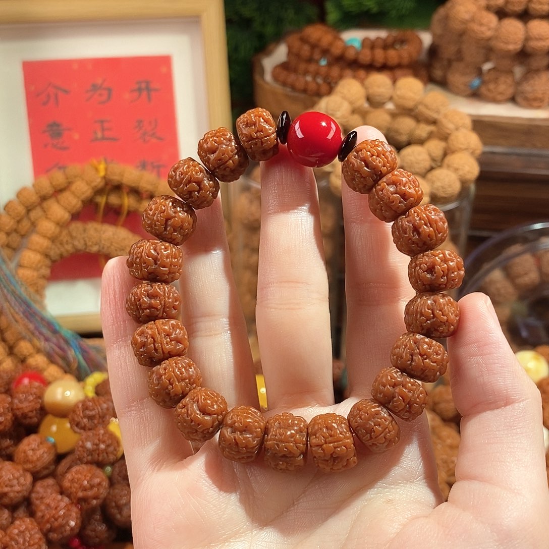 金刚菩提手串135玉化红珠