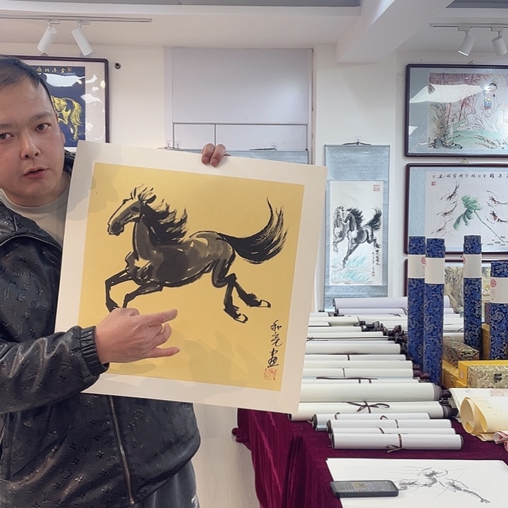 国画奔马图手绘作品1