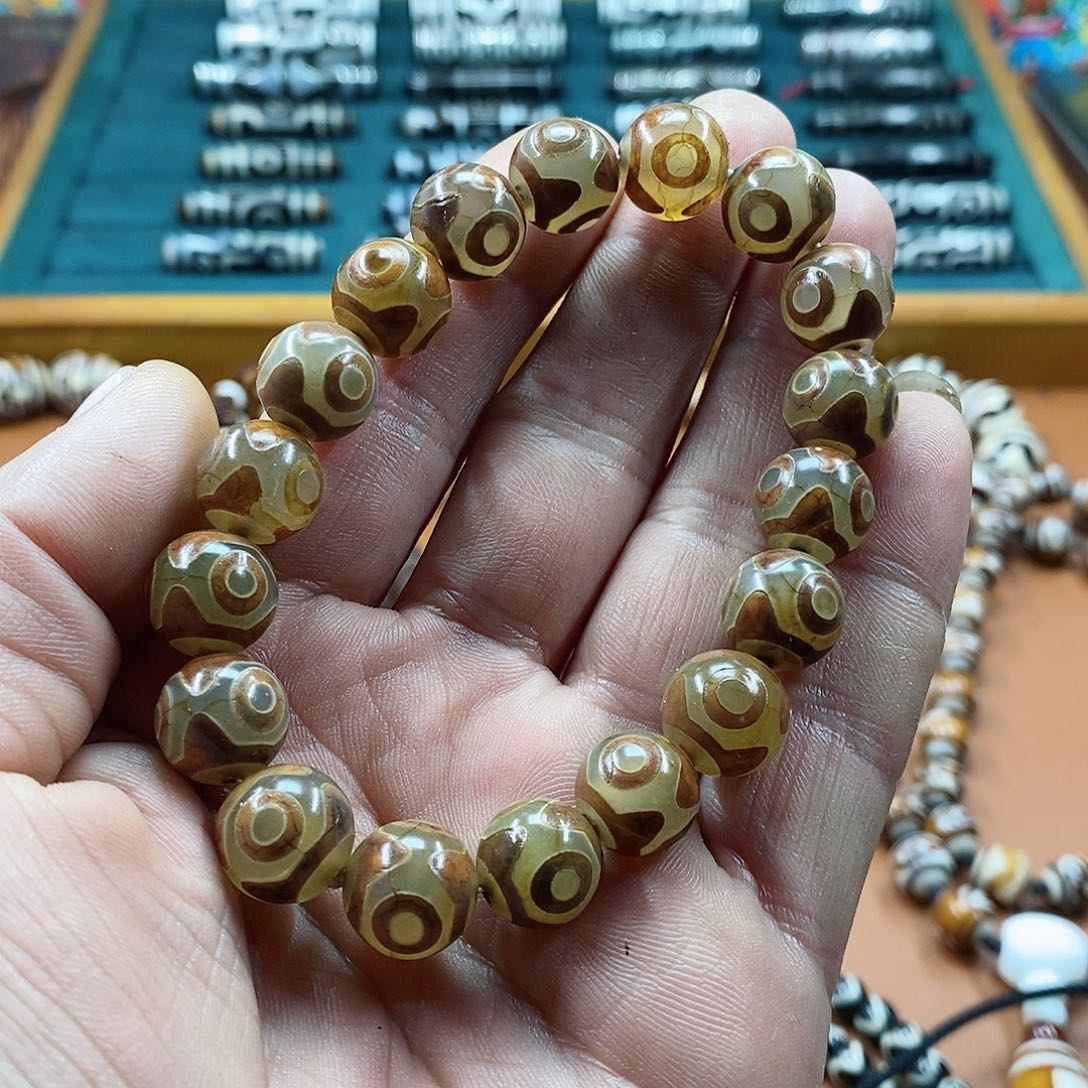 【闪购商品】玛瑙/玉髓手串未镶嵌