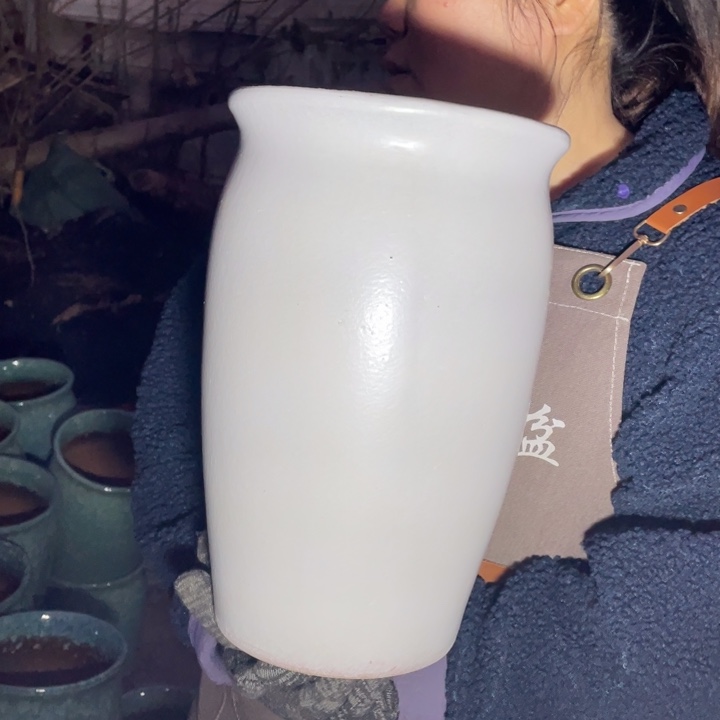 紫砂花盆口20高33瑕疵瑕疵大底裂