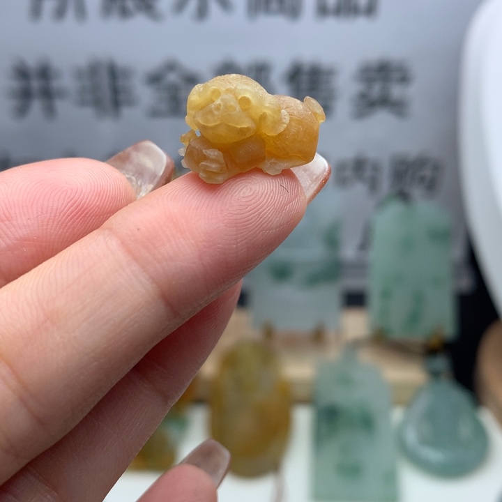 定制翡翠未镶嵌天然翡翠