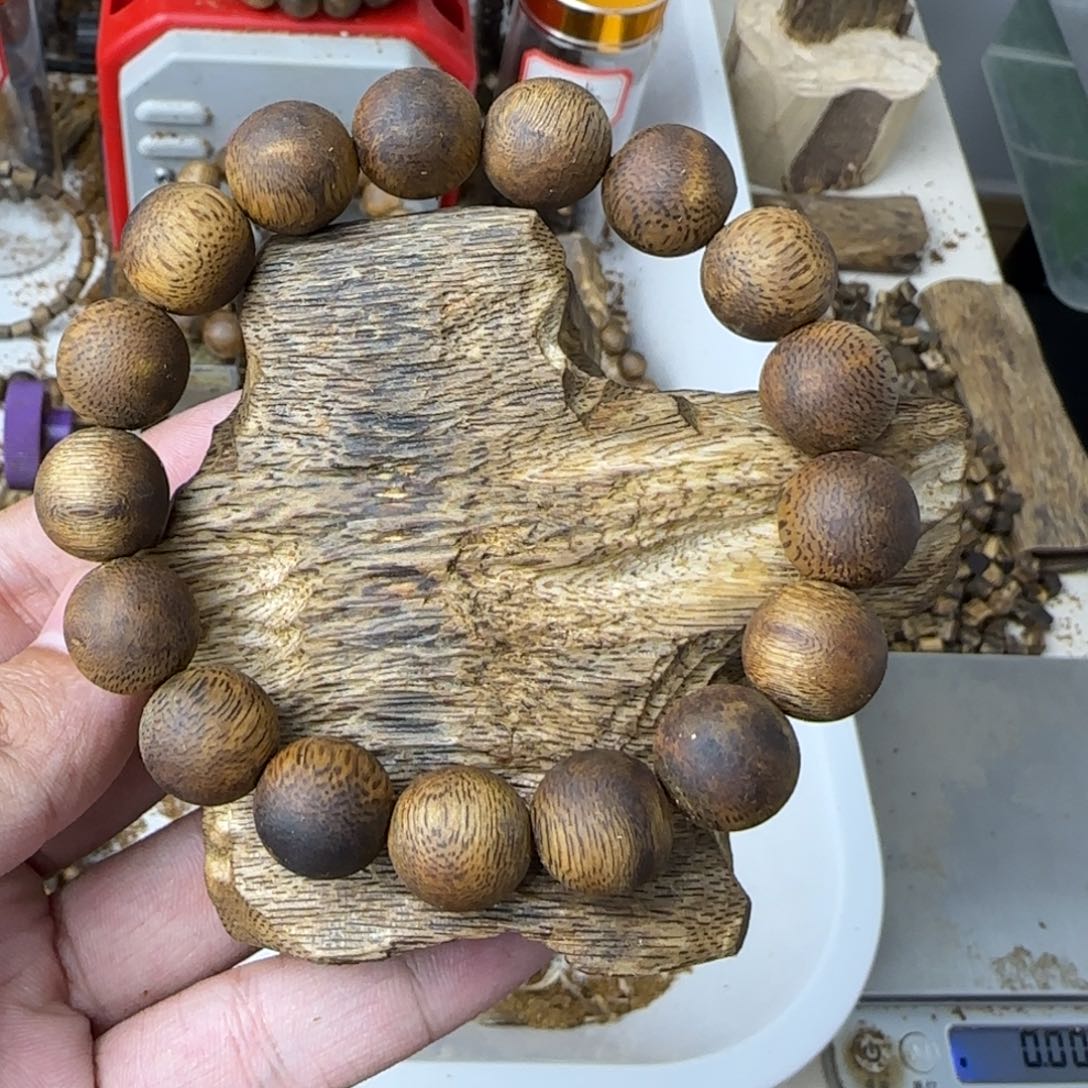 沉香沉香碎屑高油脂花香甜凉卡13单圈15