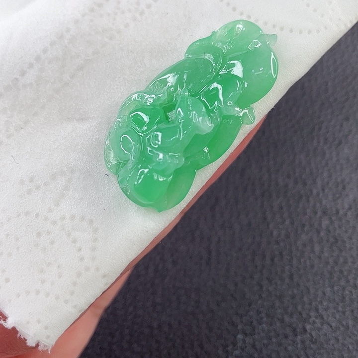 定制翡翠未镶嵌翡翠