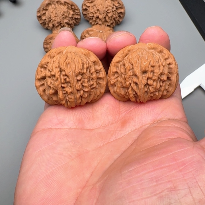 文玩核桃把件山地楼41