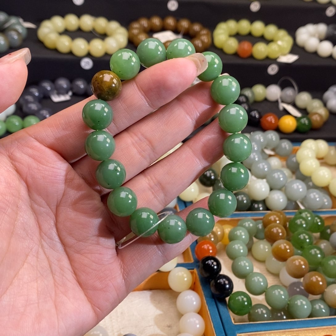 和田玉手链 12MM未镶嵌碧玉