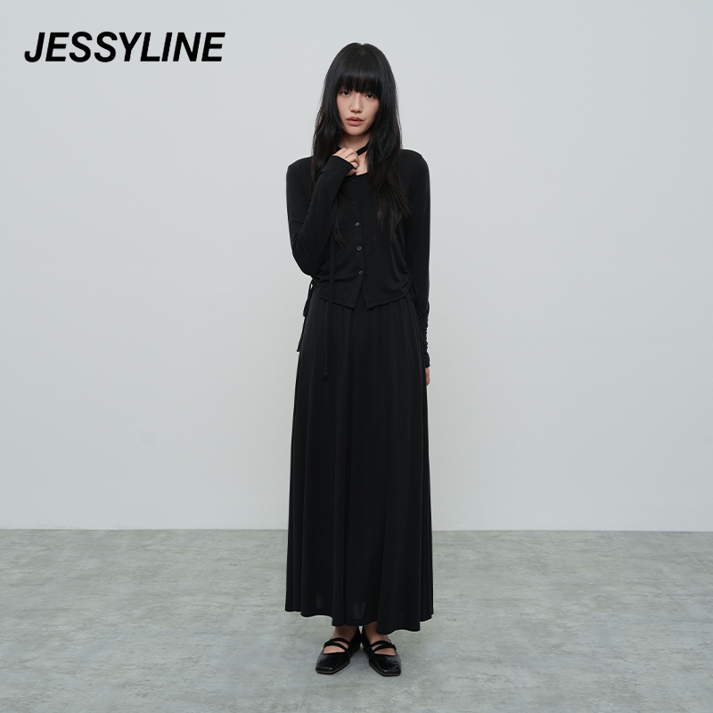 jessyline2025秋季新款 杰茜莱黑色外套半身裙套装 511116052