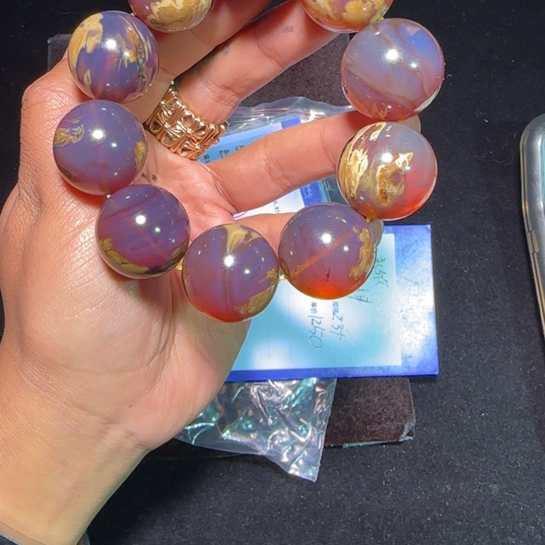 妙***祥琥珀未镶嵌裸石琥珀