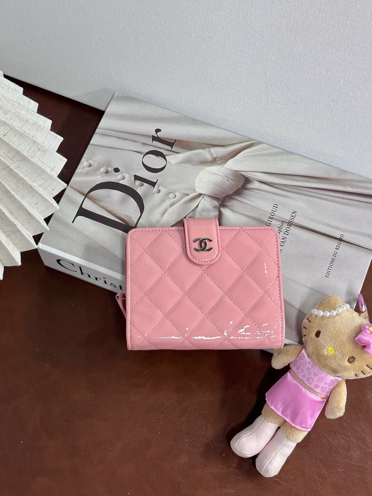 95新 Chanel/香奈儿 chanel 樱花粉漆皮mini钱包 (K)