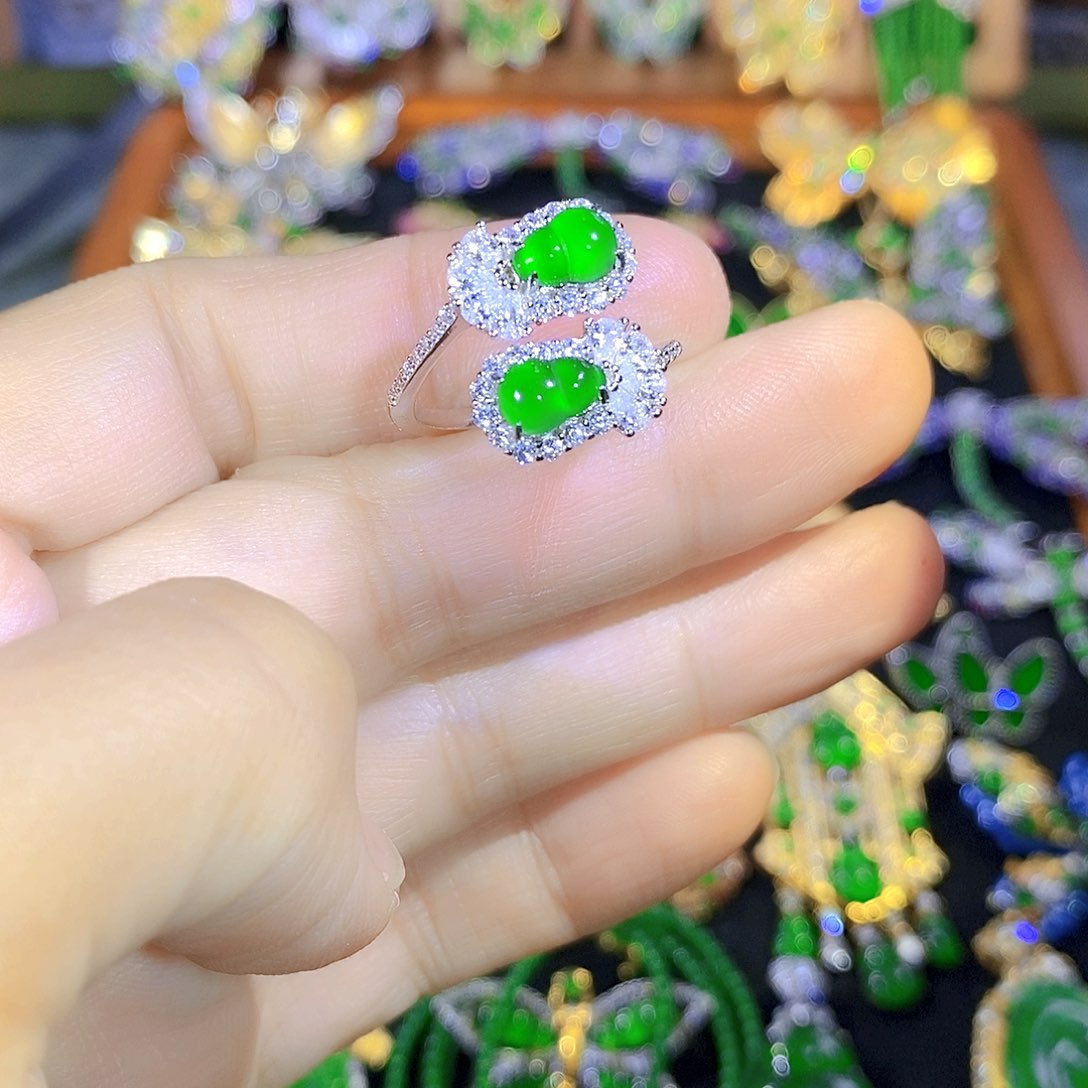 吊坠(不含链)银S925镶嵌翡翠