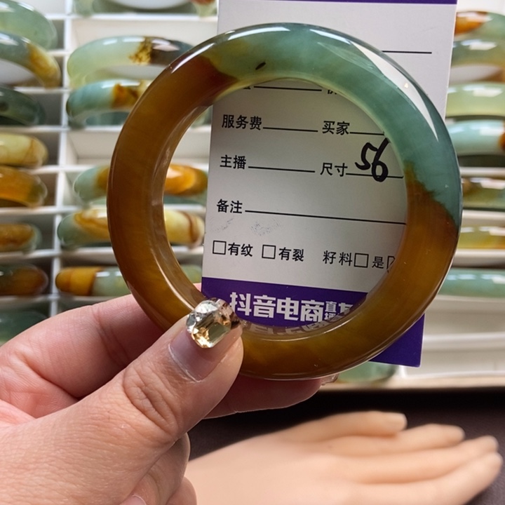 蛇纹石玉未镶嵌手镯手串