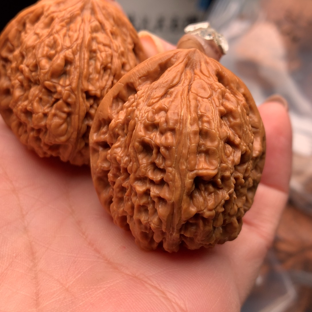 文玩核桃把件龍*南疆104