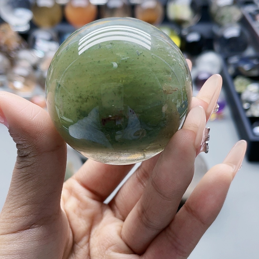 静***开珠宝半成品水晶未镶嵌