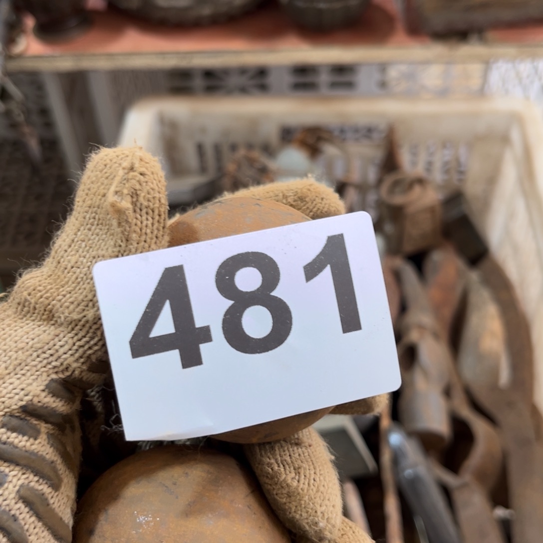 万***情一物一图，工艺品。