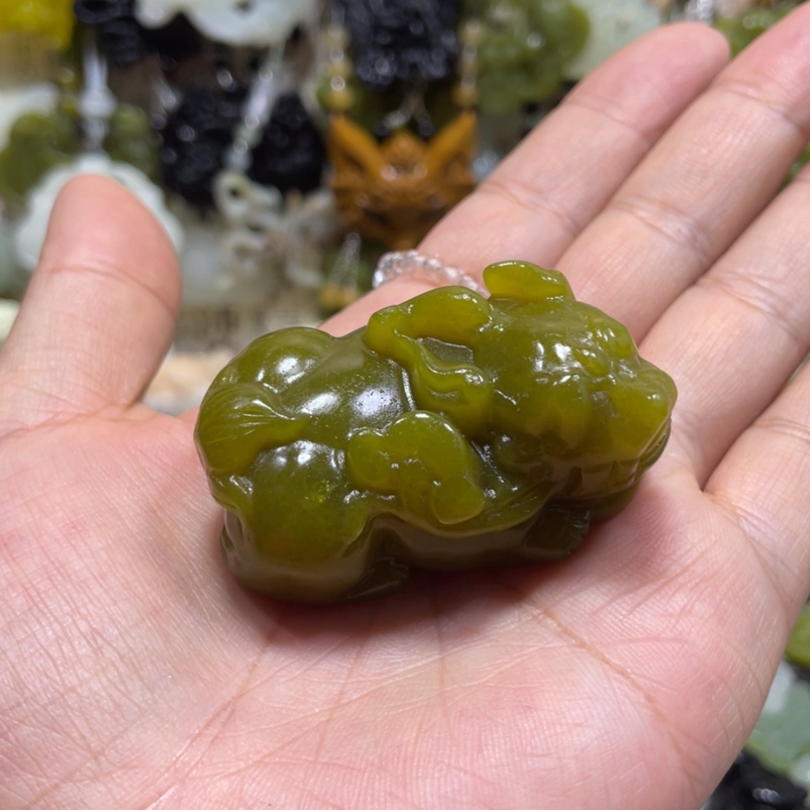 【闪购商品】岫玉颈饰未镶嵌47手把